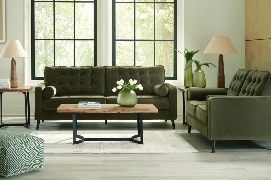 Reveon Lakes Living Room Set