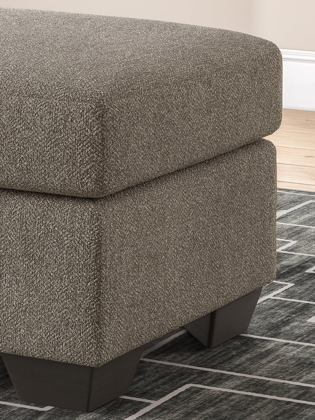 Triston-Peaks Ottoman