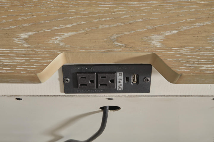 Shaybrock Bedroom Set