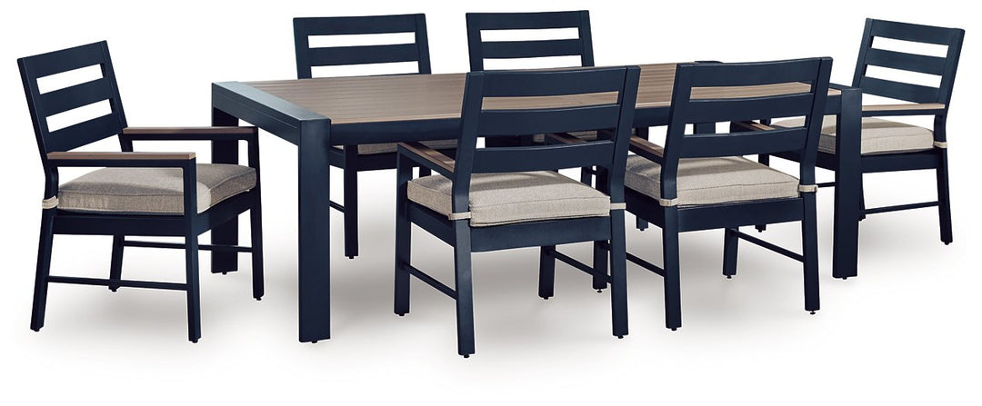 East Beach Outdoor Dining Set