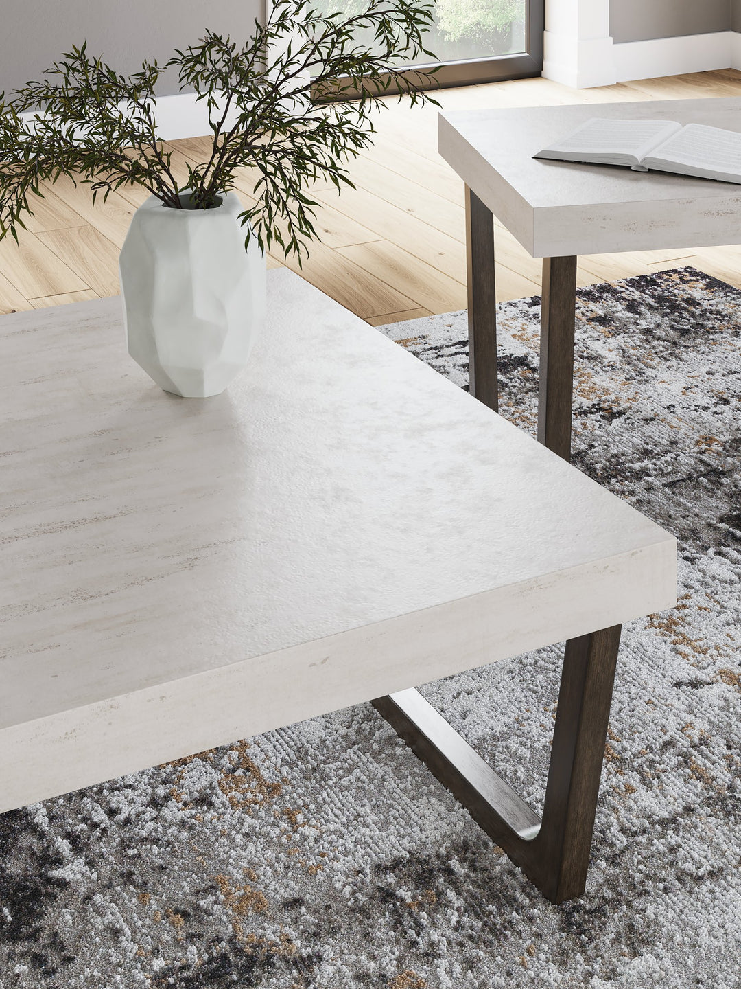 Westenfort Table (Set of 2)